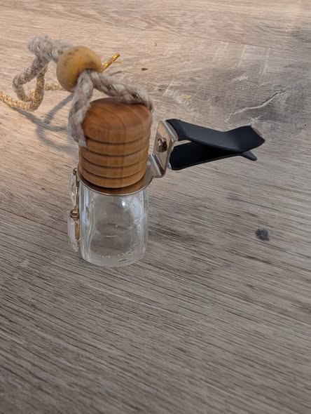 Hanging Diffuser Vent Mount